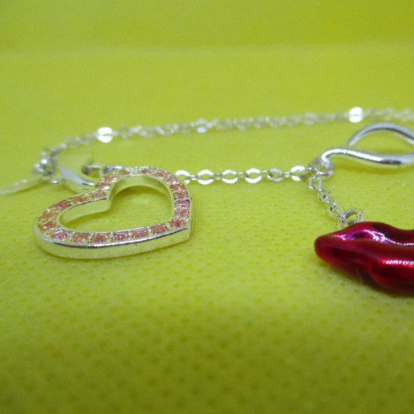 Avon Lips Heart Bracelet Avon Enamel Lips Rhinestone Heart Bracelet Red Enamel - Picture 10 of 13